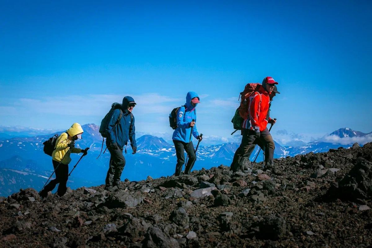 Восхождение на Авачинский вулкан (экскурсия)