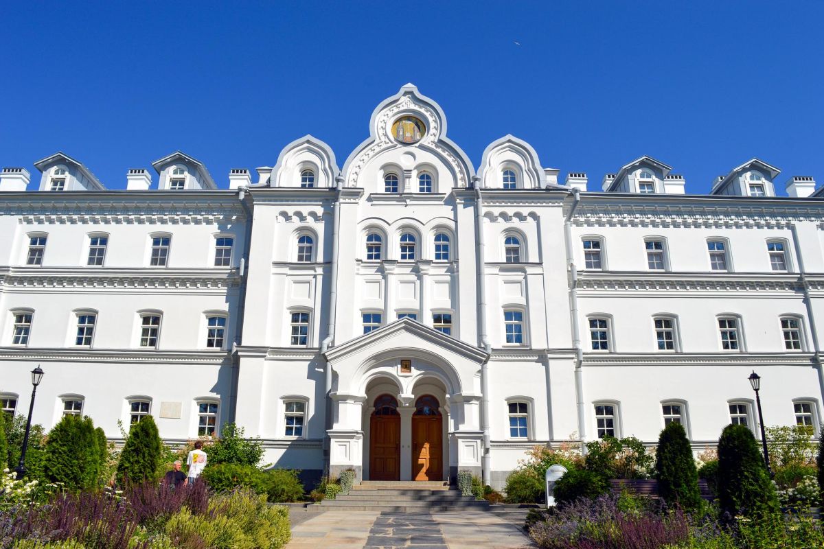 Священный Валаам – «Остров души» и Ладожские шхеры – экскурсия