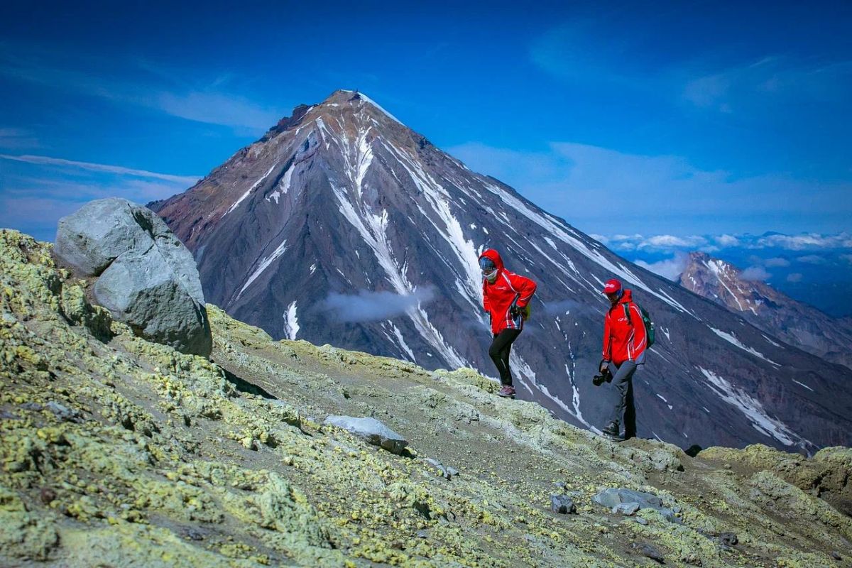 Восхождение на Авачинский вулкан (экскурсия)
