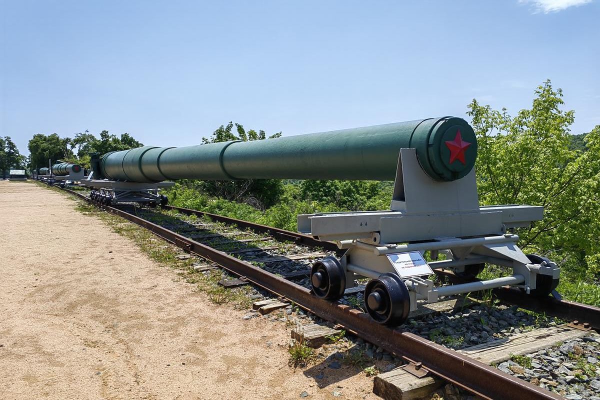 Остров Русский + «Ворошиловская батарея»