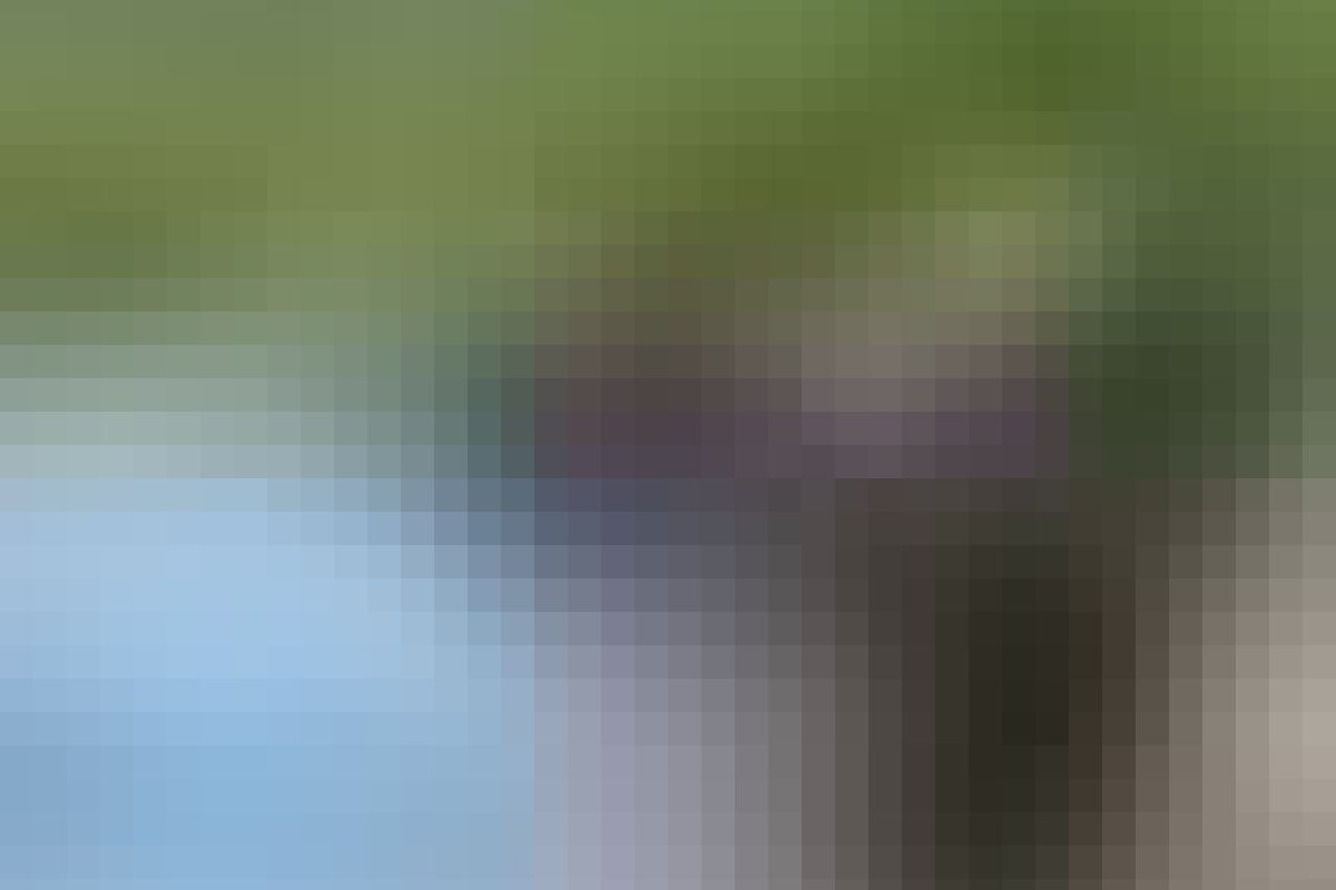 Курильское озеро, кальдера вулкана Ксудач и Ходутка (на вертолете)