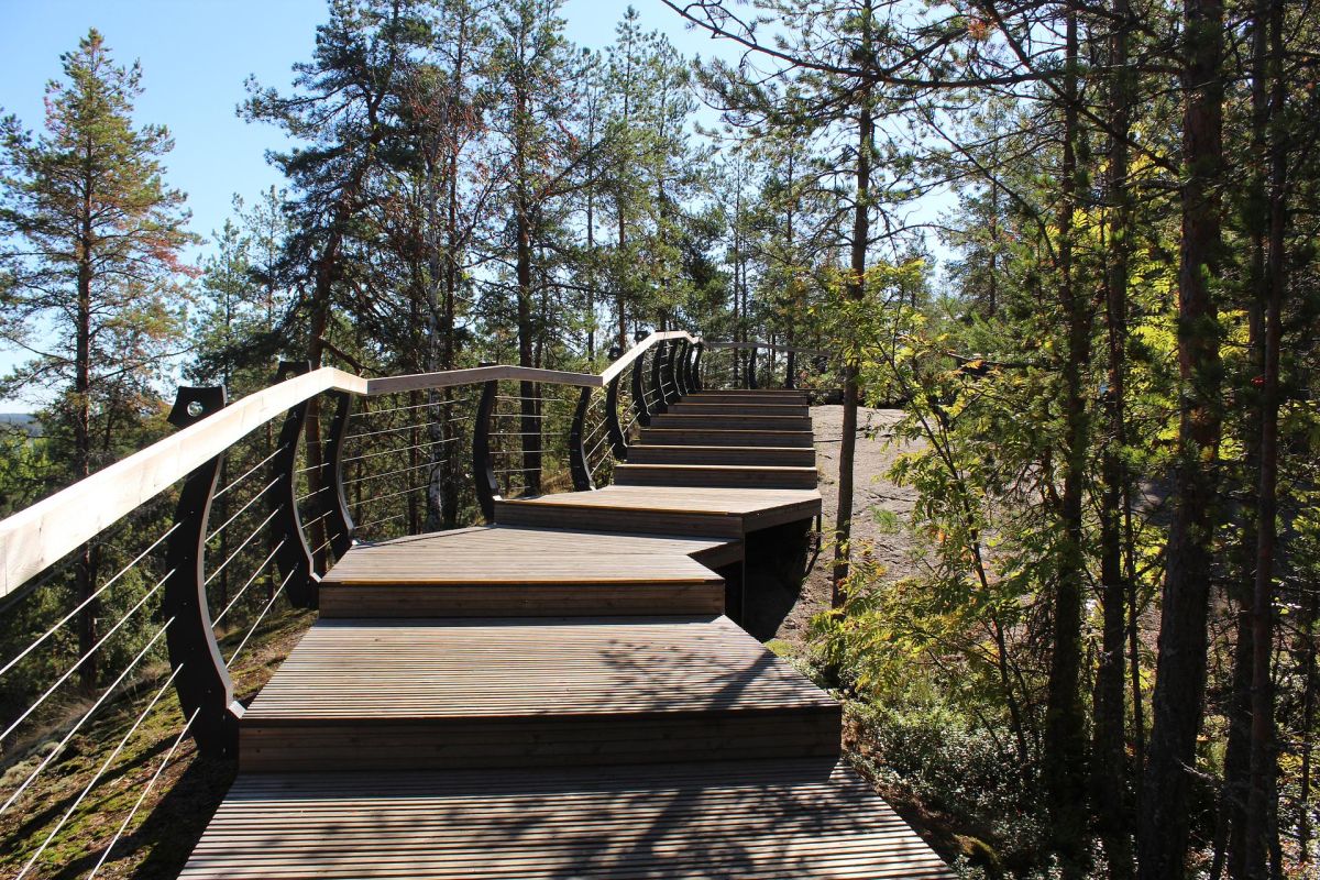 Два дивных берега Карелии